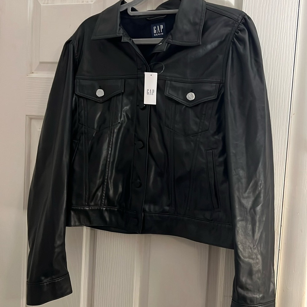 Gap faux leather puff sleeve (Large nwt button jacket)